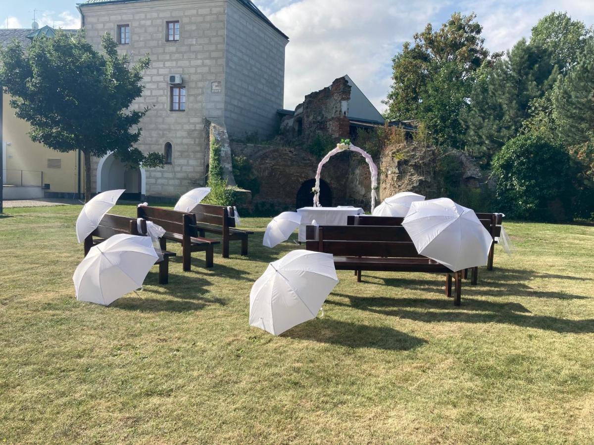 Velká Bystřice Penzion A Pivnice Varna المظهر الخارجي الصورة